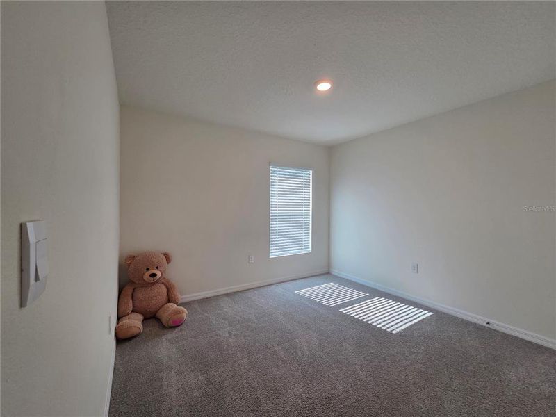 Spacious, unfurnished interior of a new home in Hernando County Spot Lots, Spring Hill (Image 22).