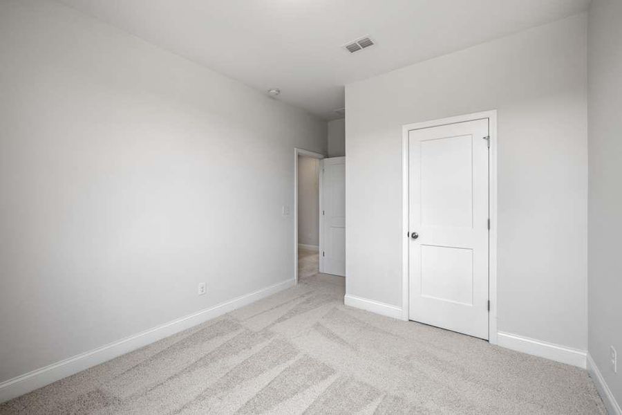 Spacious, unfurnished interior of a new home in Maddox Landing, Hoschton (Image 24).