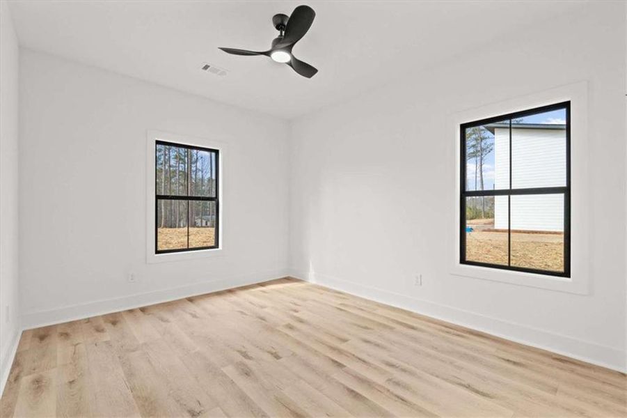 Spacious, unfurnished interior of a new home in , Waco (Image 41).