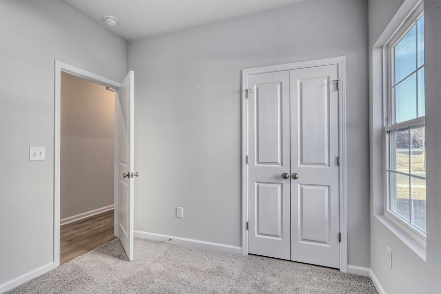 Spacious, unfurnished interior of a new home in Hainer Place, Conway (Image 37).