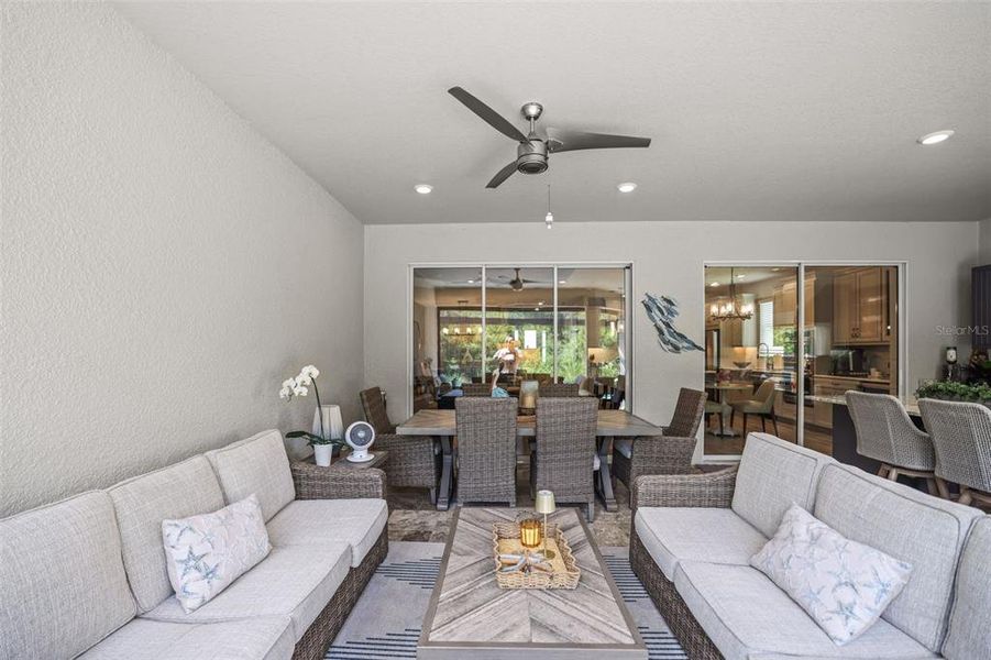 Furnished interior view inside a new home in , Wesley Chapel (Image 28).