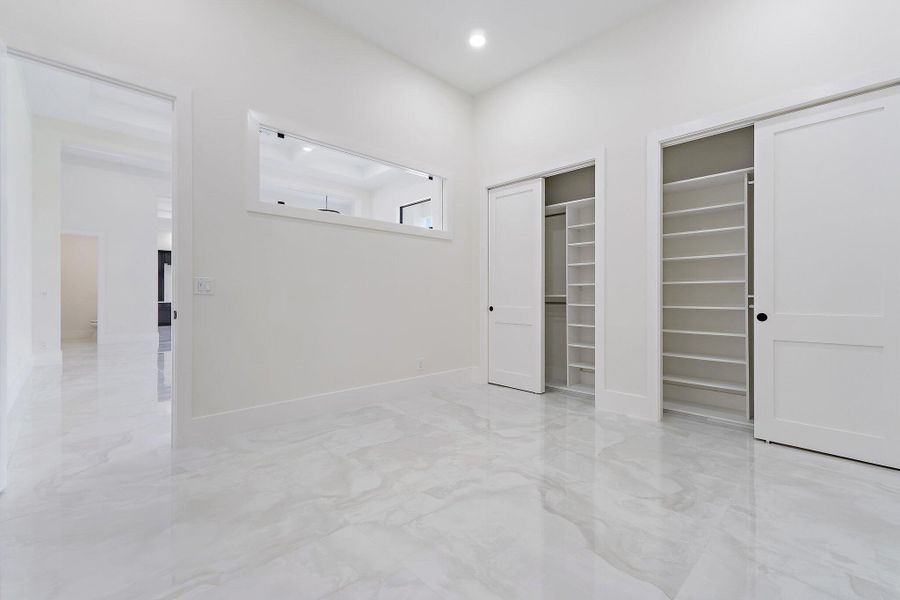Spacious, unfurnished interior of a new home in , Jupiter (Image 64).