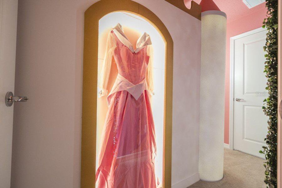 Close-up of interior finishes inside a home in , Davenport (Image 19).
