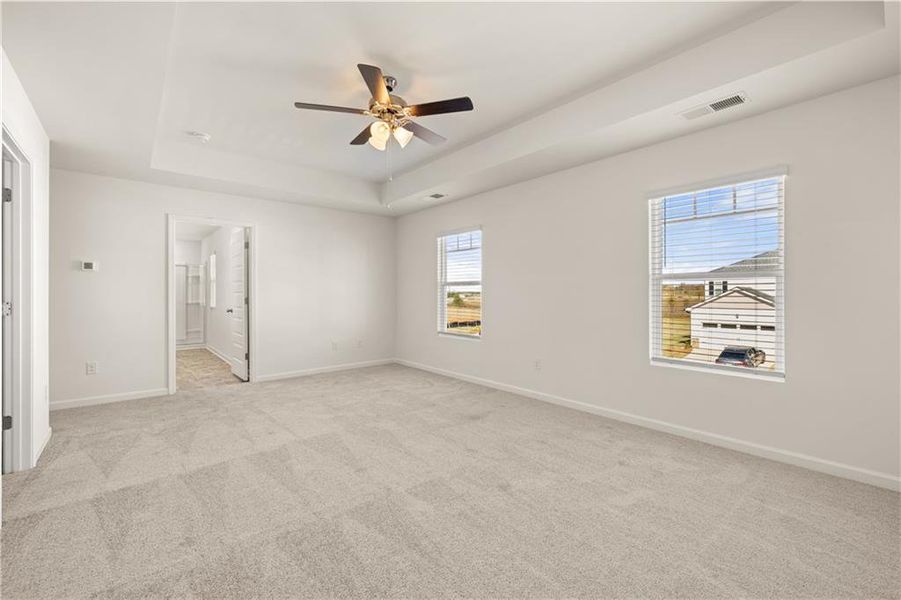 Spacious, unfurnished interior of a new home in Twin Lakes, Hoschton (Image 44).