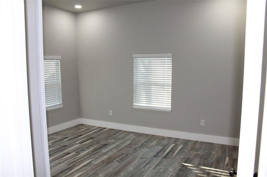 Spacious, unfurnished interior of a new home in , Alvord (Image 18).