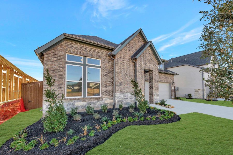 Welcome to The Begonia by David Weekley Homes. Move-In Ready Now!