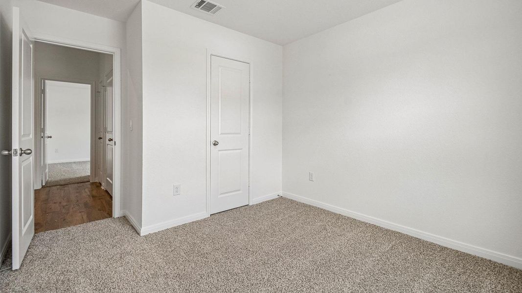Spacious, unfurnished interior of a new home in Prairie Lakes, Buda (Image 14). Spacious, unfurnished interior of a new home in Prairie Lakes, Buda (Image 14).