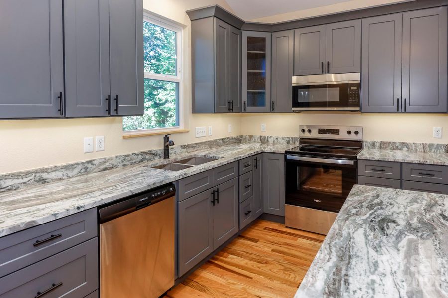 Furnished interior view inside a new home in , Lake Lure (Image 10).