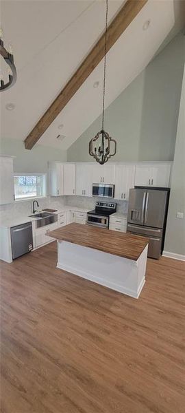 Image 15 of a home in .