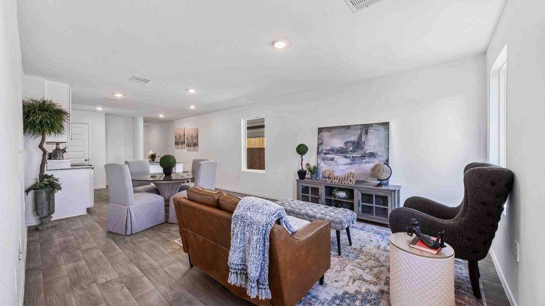 Representative furnished interior of a home built from the Atlanta by D.R. Horton in Legacy Village, Houston (Image 18). Representative furnished interior of a home built from the Atlanta by D.R. Horton in Legacy Village, Houston (Image 18).