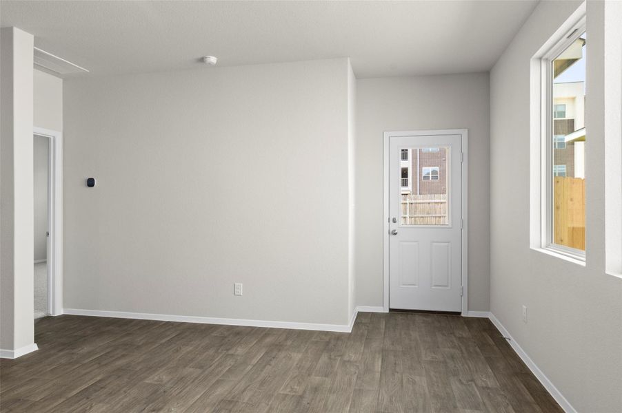 Spacious, unfurnished interior of a new home in Edgebrooke, Pflugerville (Image 33). Spacious, unfurnished interior of a new home in Edgebrooke, Pflugerville (Image 33).