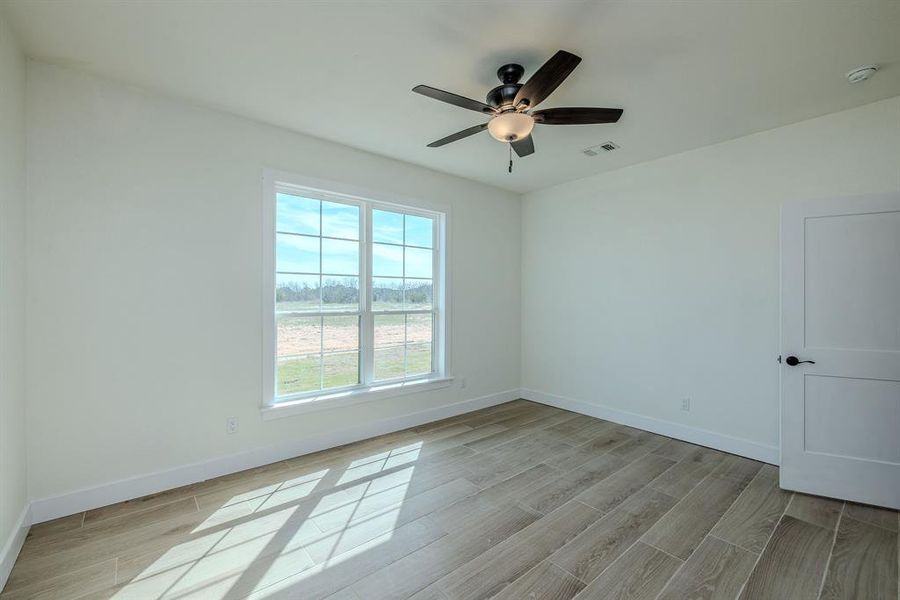 Spacious, unfurnished interior of a new home in , Graford (Image 20).