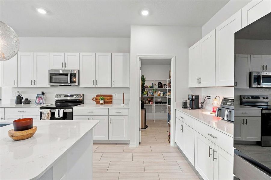 Furnished interior view inside a new home in Balm Grove, Wimauma (Image 8).