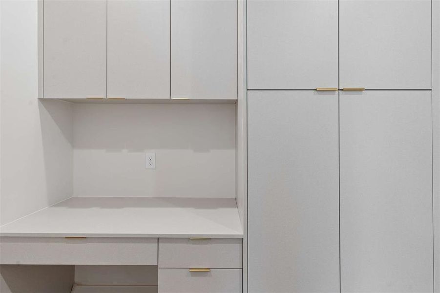 Close-up of interior finishes inside a home in , Dallas (Image 10).