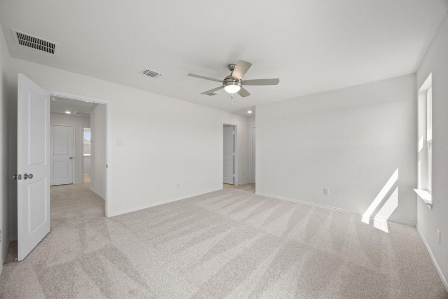 Spacious, unfurnished interior of a new home in Retreat at San Gabriel, Georgetown (Image 19). Spacious, unfurnished interior of a new home in Retreat at San Gabriel, Georgetown (Image 19).