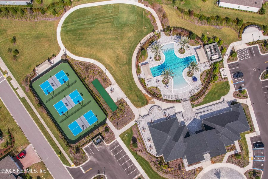 Image 20 of a home in Tributary: Lakeview at Tributary 50's.