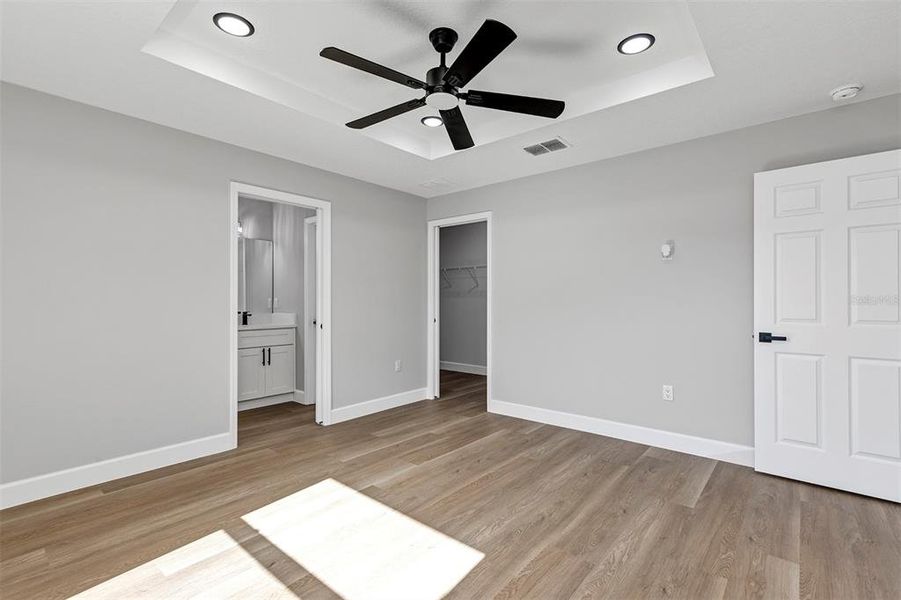 Spacious, unfurnished interior of a new home in , Dunnellon (Image 28). Spacious, unfurnished interior of a new home in , Dunnellon (Image 28).