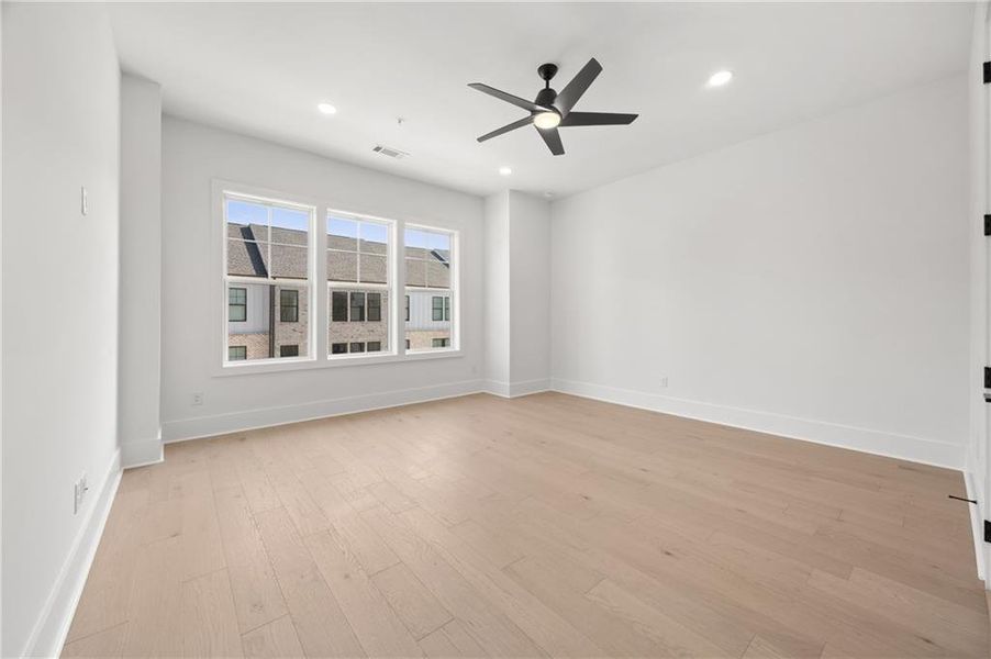 Spacious, unfurnished interior of a new home in , Atlanta (Image 53). Spacious, unfurnished interior of a new home in , Atlanta (Image 53).