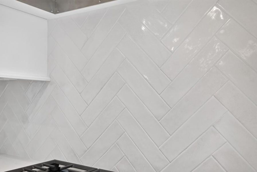 Close-up of interior finishes inside a home in Livingstone Park, Kennesaw (Image 23).