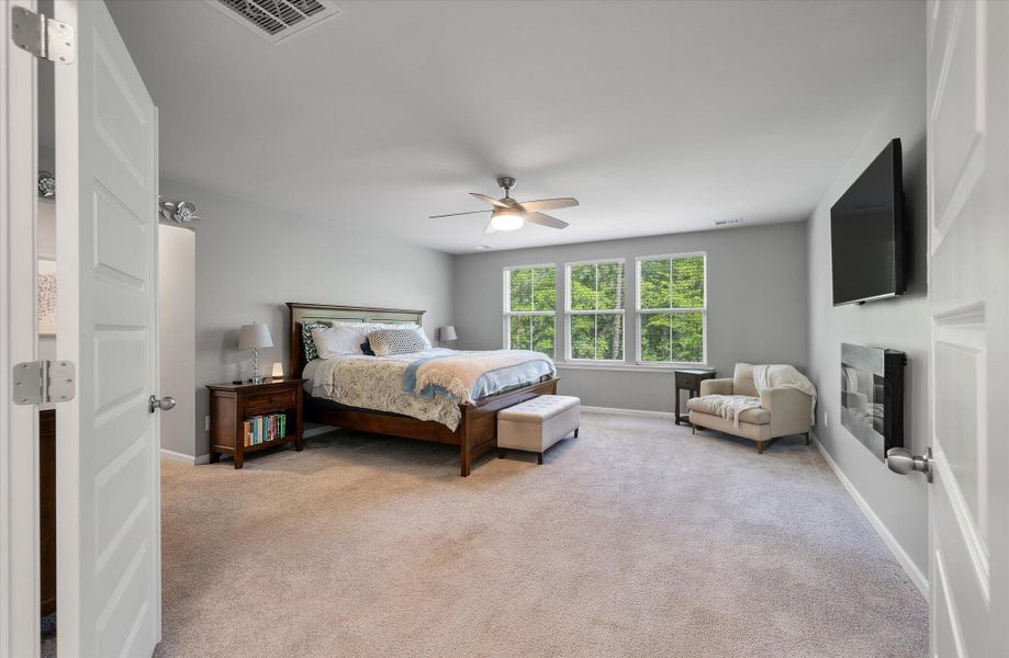 Furnished interior view inside a new home in , Johns Island (Image 44).