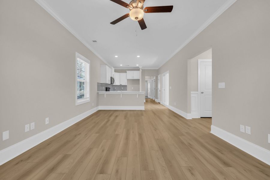 Representative unfurnished interior of a home built from the Ocala II by Great Southern Homes in White Oak Estates, Conway (Image 10).