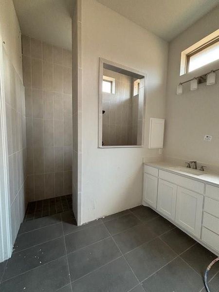 Image 34 of a home in Canyon Falls 90s. Image 34 of a home in Canyon Falls 90s.