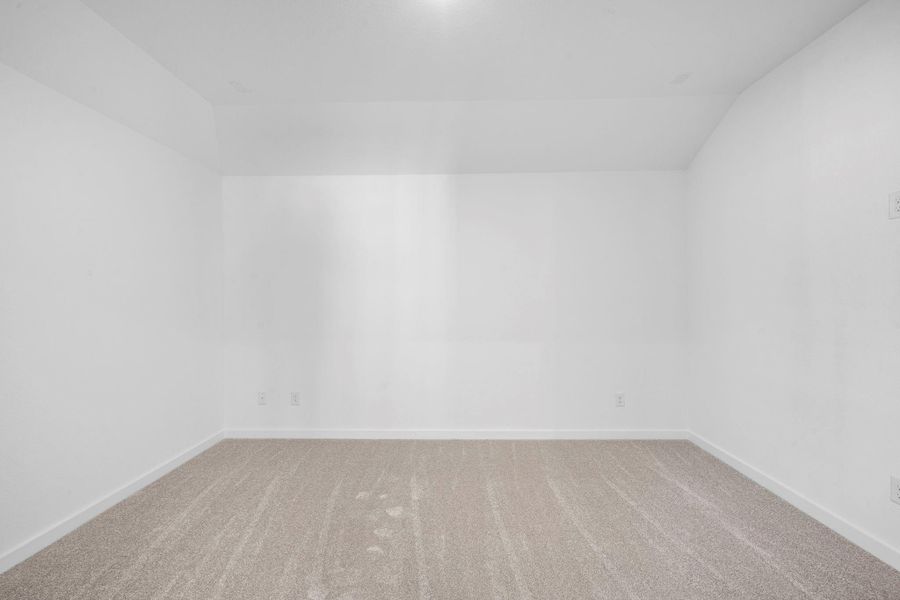 Spacious, unfurnished interior of a new home in Fulbrook on Fulshear Creek 60', Fulshear (Image 27). Spacious, unfurnished interior of a new home in Fulbrook on Fulshear Creek 60', Fulshear (Image 27).