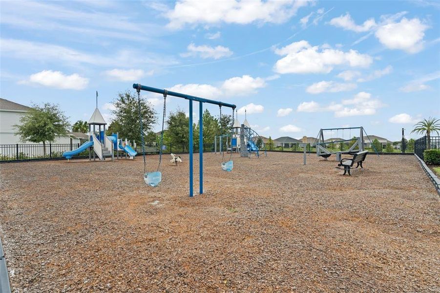 Community amenities in , Winter Garden (Image 63). Community amenities in , Winter Garden (Image 63).