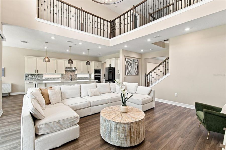 Furnished interior view inside a new home in , Winter Garden (Image 47).