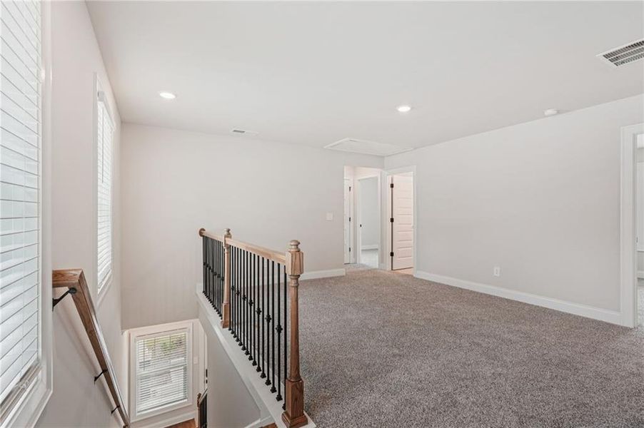 Spacious, unfurnished interior of a new home in Hemingway - Reserve Series, Cumming (Image 30).