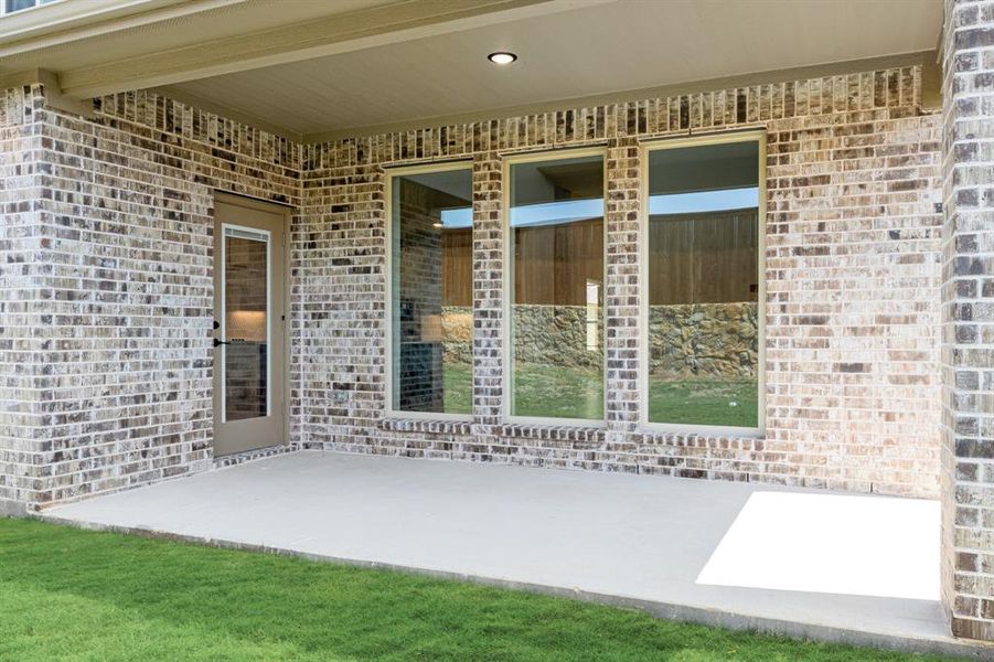 Image 37 of a home in Mockingbird Hills 60-65.