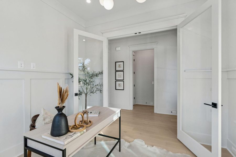 Furnished interior view inside a new home in , Johns Island (Image 68). Furnished interior view inside a new home in , Johns Island (Image 68).