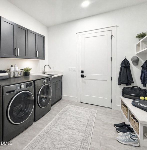 0E469546-6332-4C05-B14F-0678043E6282 0E469546-6332-4C05-B14F-0678043E6282