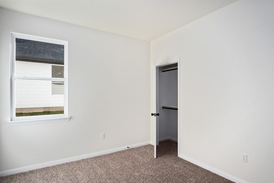 Spacious, unfurnished interior of a new home in , Temple (Image 28).