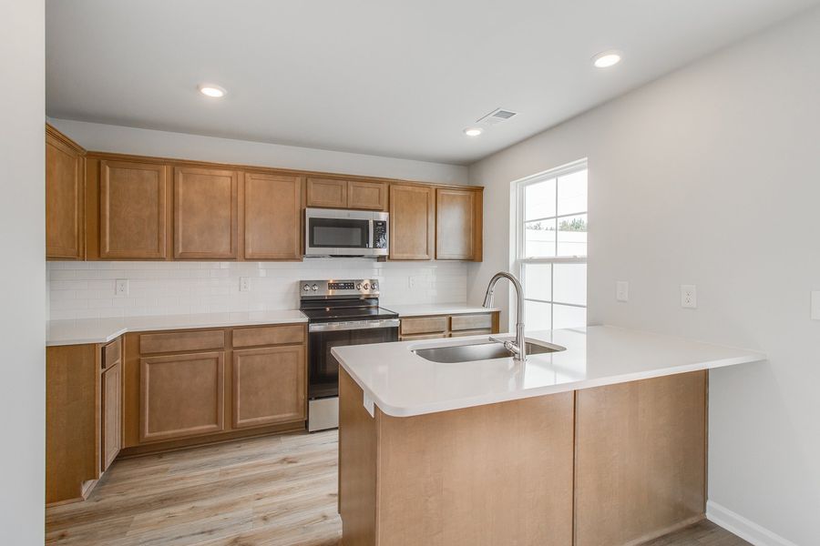 Furnished interior view inside a new home in Haynes Park, Columbia (Image 5).
