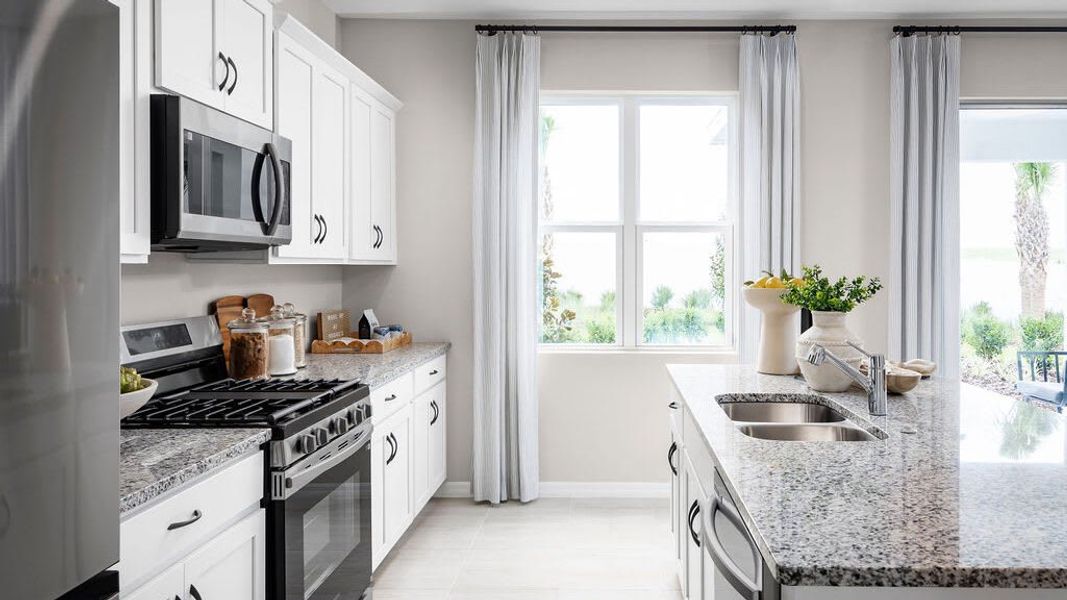 Kitchen | Cape | Hodges Reserve | New Homes In Howey-in-the-Hills, FL by Landsea Homes Kitchen | Cape | Hodges Reserve | New Homes In Howey-in-the-Hills, FL by Landsea Homes