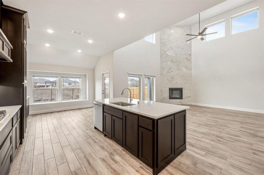 Furnished interior view inside a new home in Sonoma Verde, McLendon-Chisholm (Image 20).