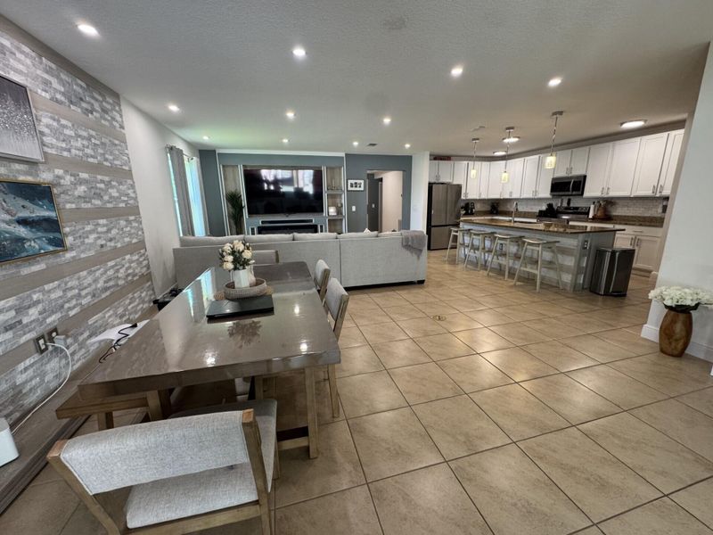 Furnished interior view inside a new home in , Port St. Lucie (Image 11).