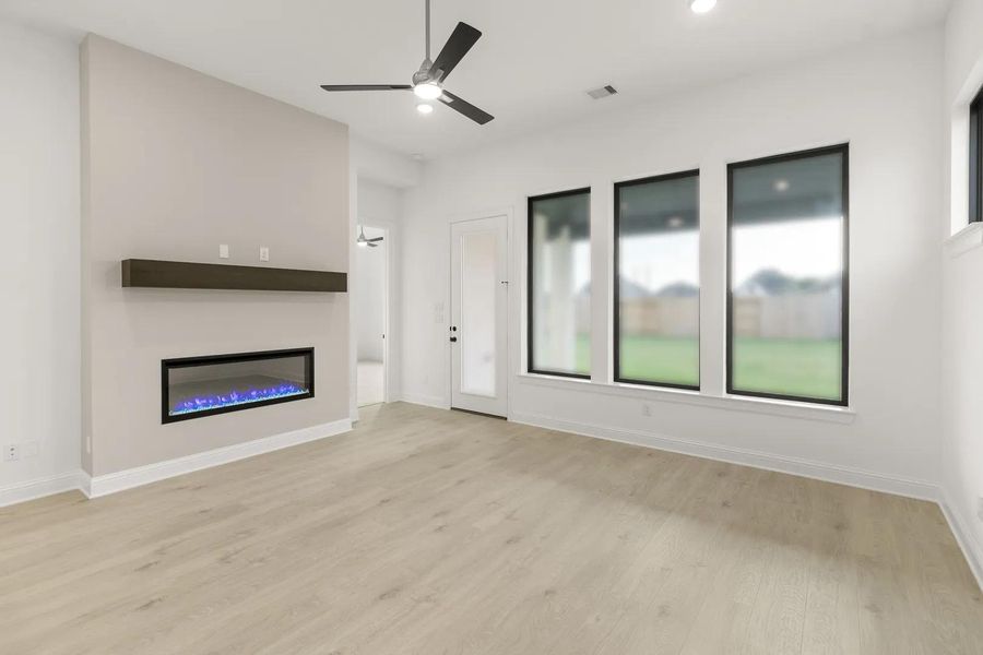 Sabine C Family room