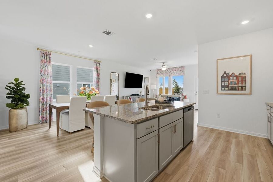 Representative furnished interior of a home built from the Hawk by Taylor Morrison in Longview 40s, Del Valle (Image 7).