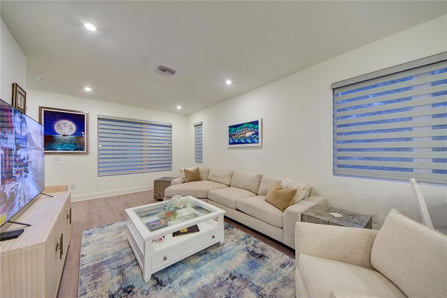 Furnished interior view inside a new home in , St. Petersburg (Image 46).