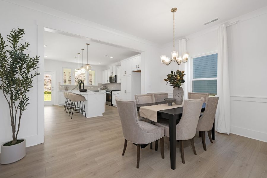 Furnished interior view inside a new home in Edgewater - The Links, Lancaster (Image 9). Furnished interior view inside a new home in Edgewater - The Links, Lancaster (Image 9).