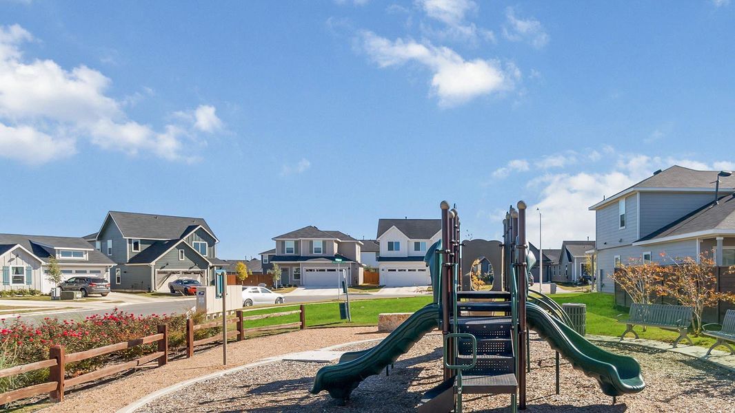 Community amenities in Watermill, Uhland (Image 28).