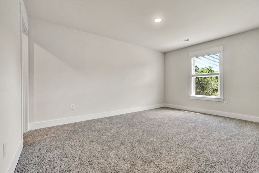 Spacious, unfurnished interior of a new home in Foxbank, Gray Court (Image 51). Spacious, unfurnished interior of a new home in Foxbank, Gray Court (Image 51).