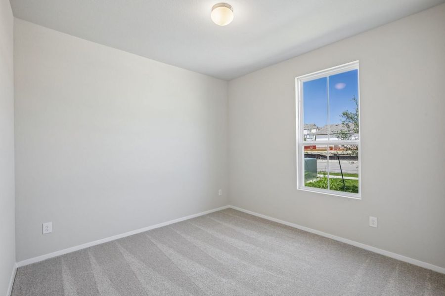 Spacious, unfurnished interior of a new home in Edgebrooke, Pflugerville (Image 17).