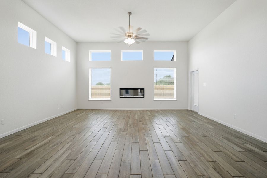 Spacious, unfurnished interior of a new home in Megan's Landing, Castroville (Image 25). Spacious, unfurnished interior of a new home in Megan's Landing, Castroville (Image 25).