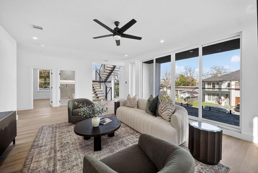 Furnished interior view inside a new home in , Dallas (Image 6).
