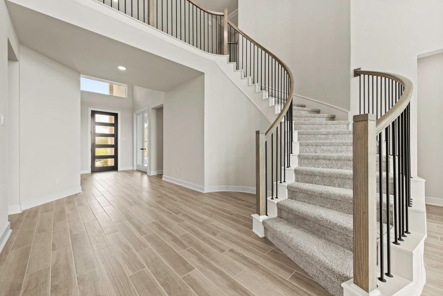 Representative image. Features, specifications, selections and colors may vary. Representative image. Features, specifications, selections and colors may vary.