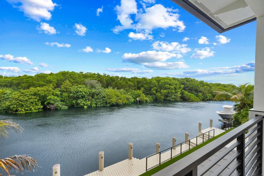 Exterior details and patio area of a home in , Boca Raton (Image 22).