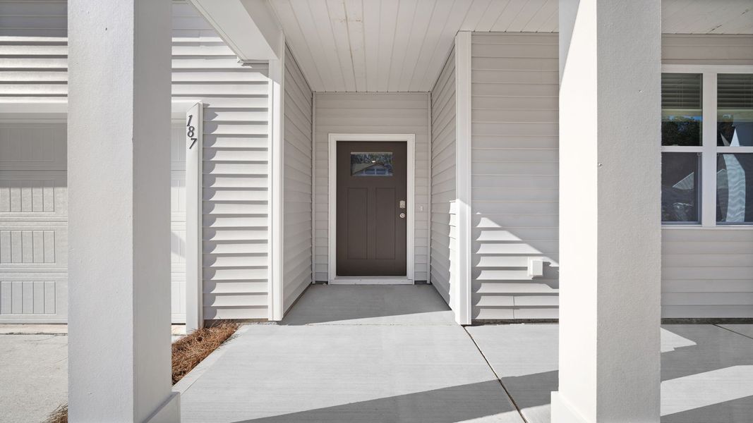Exterior details and patio area of a home in The Retreat at East Argent, Ridgeland (Image 2). Exterior details and patio area of a home in The Retreat at East Argent, Ridgeland (Image 2).